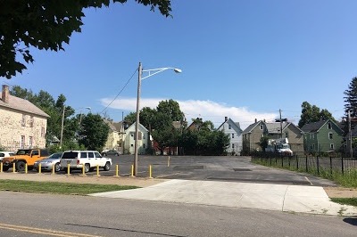 37546086_1551833252195617_r